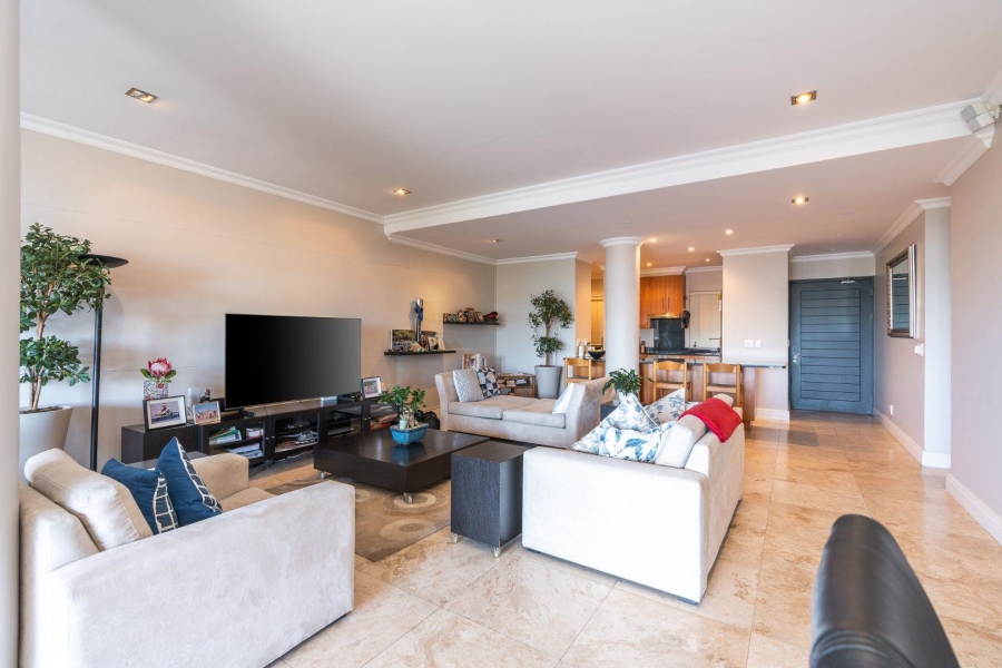 2 Bedroom Property for Sale in Mouille Point Western Cape